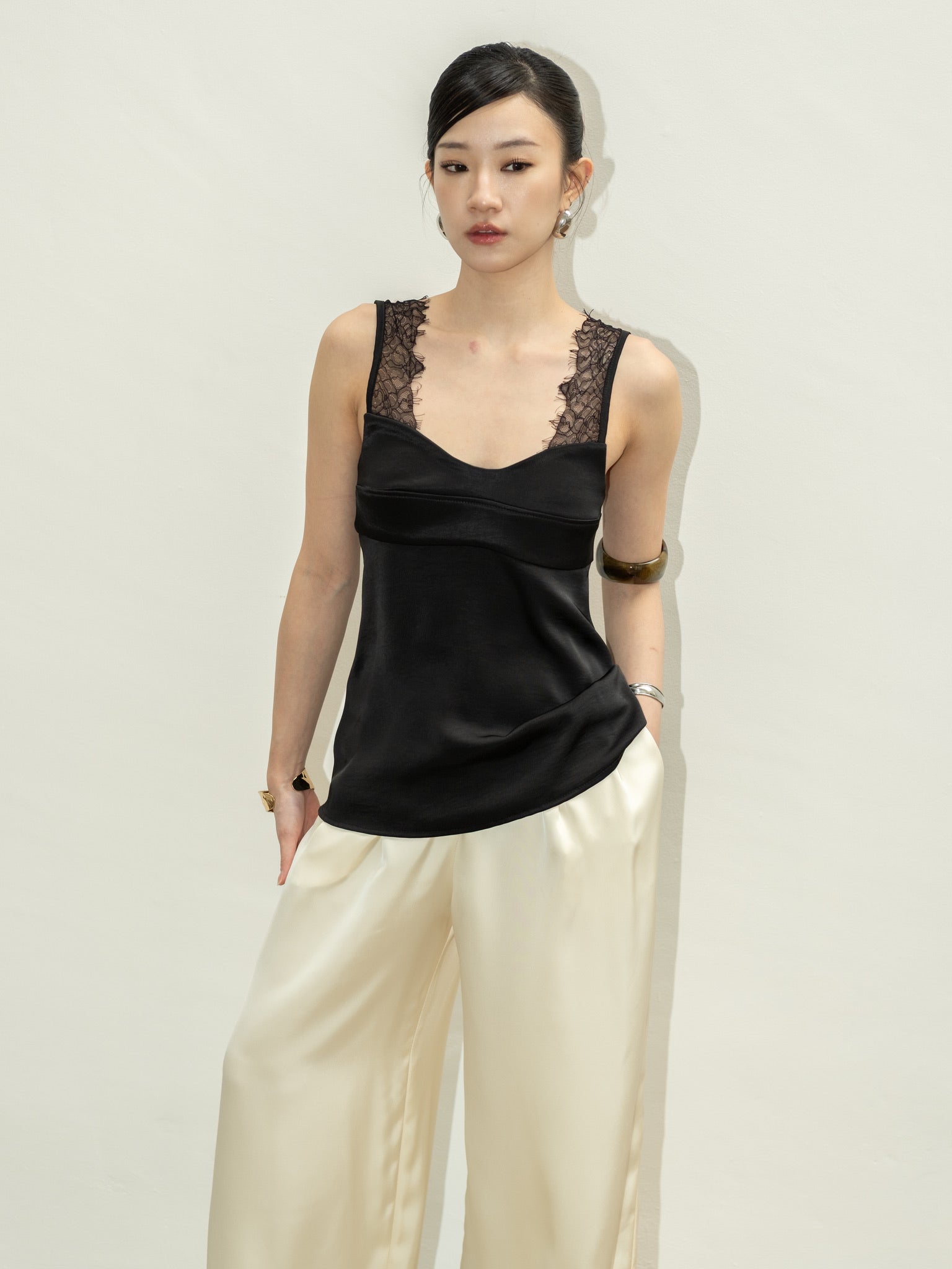 NYX TOP