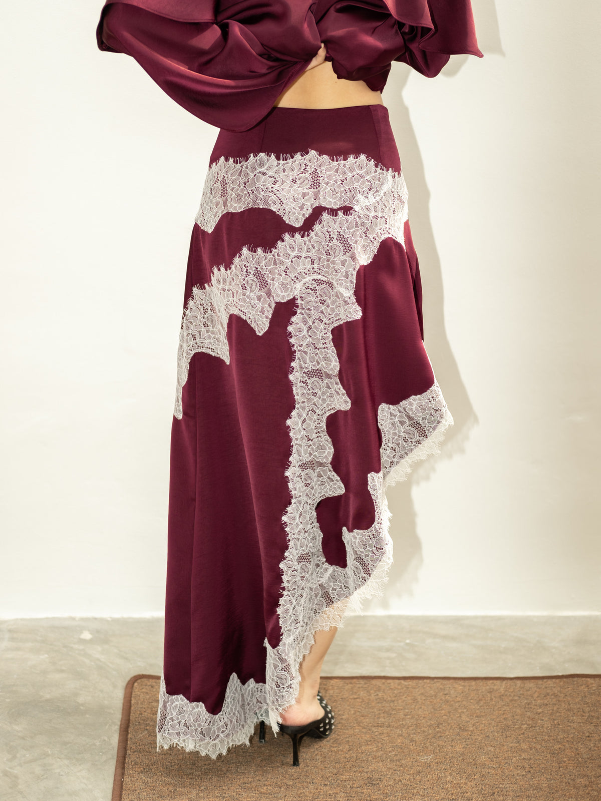 RAVEN SKIRT