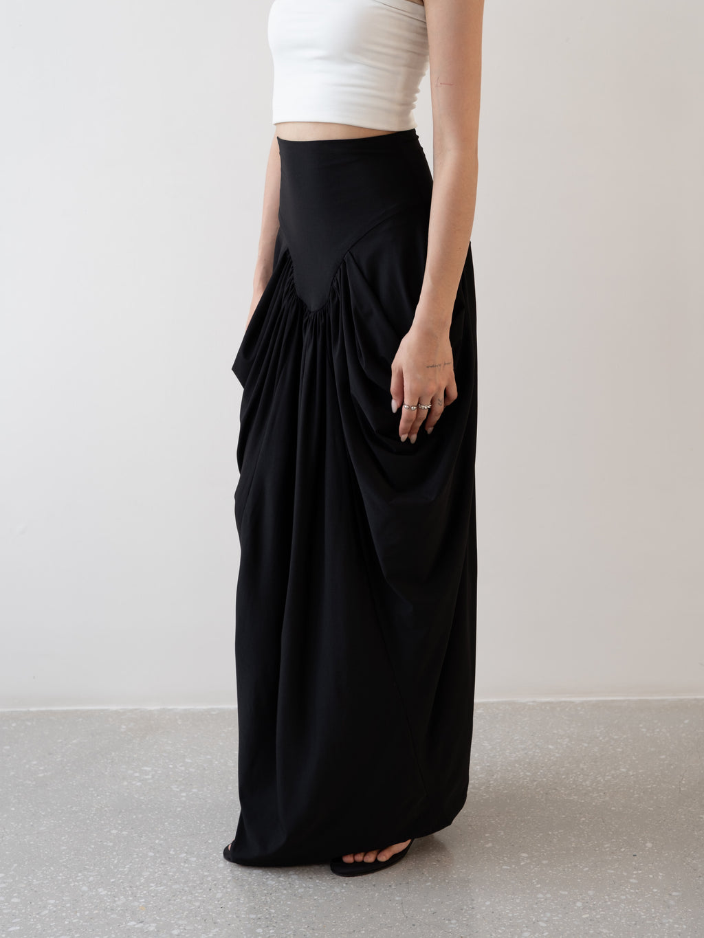 JUSTIFY SKIRT