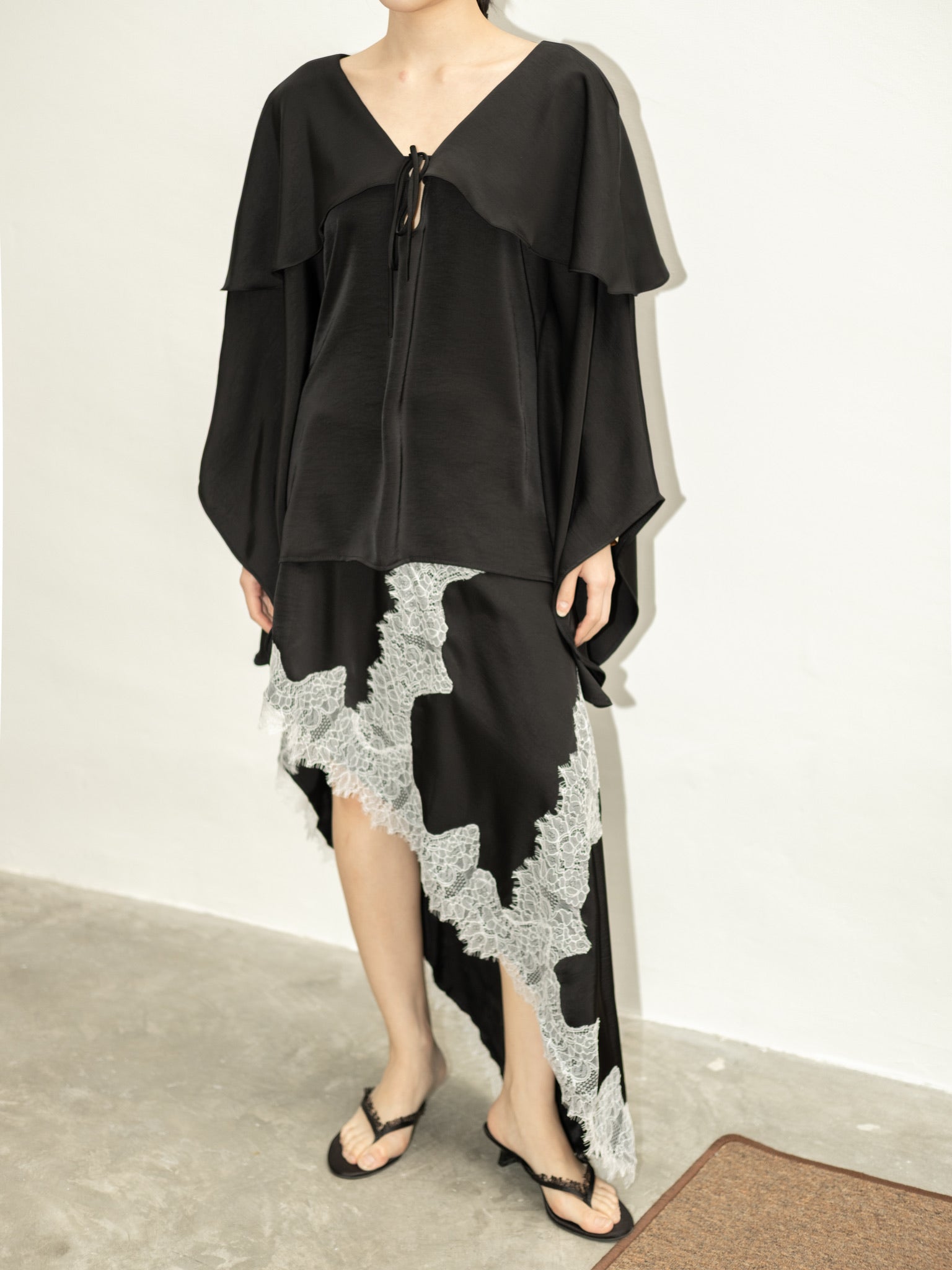 RAVEN SKIRT
