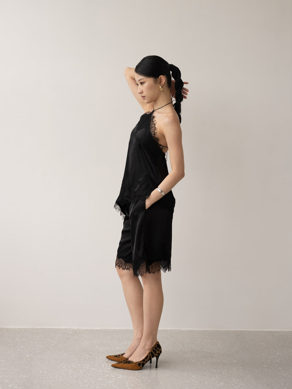 MOIX LACE SHORT