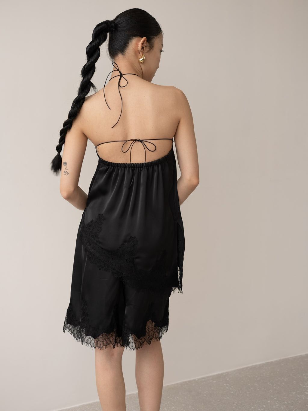 MOIX LACE SHORT